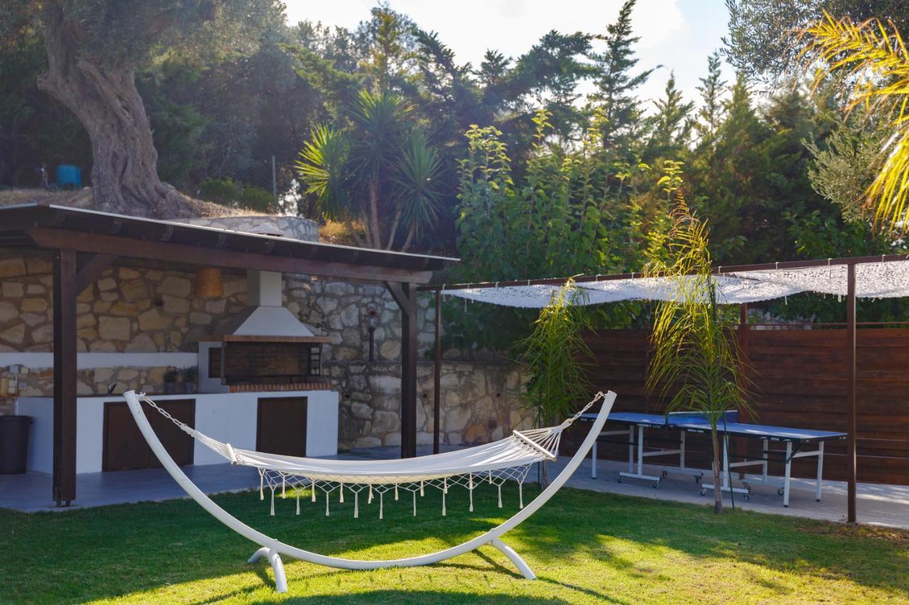 Villa Vigles Maroulas Exterior photo